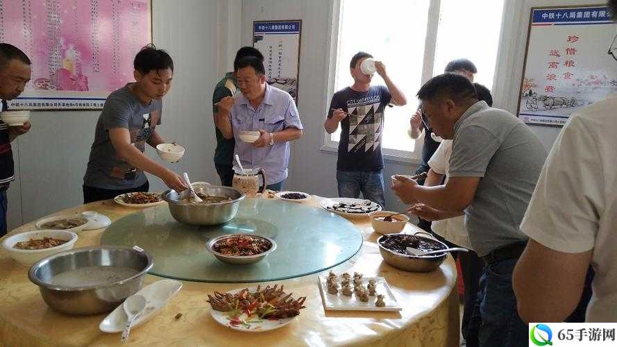 老公请部长家里吃饭：一场别开生面的家宴背后